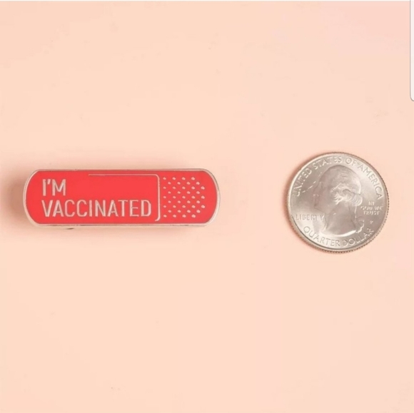 ☃️🌨 SNOWED IN SALE/ I'm Vaccinated Pin Bundle, 4-pk ☃️🌨 - Picture 3 of 3